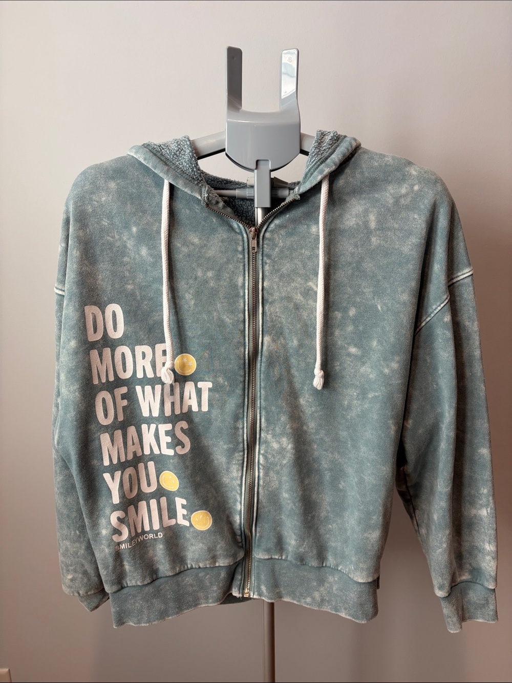 Tie-Dye Green Zip Hoodie with Smiley Graphic